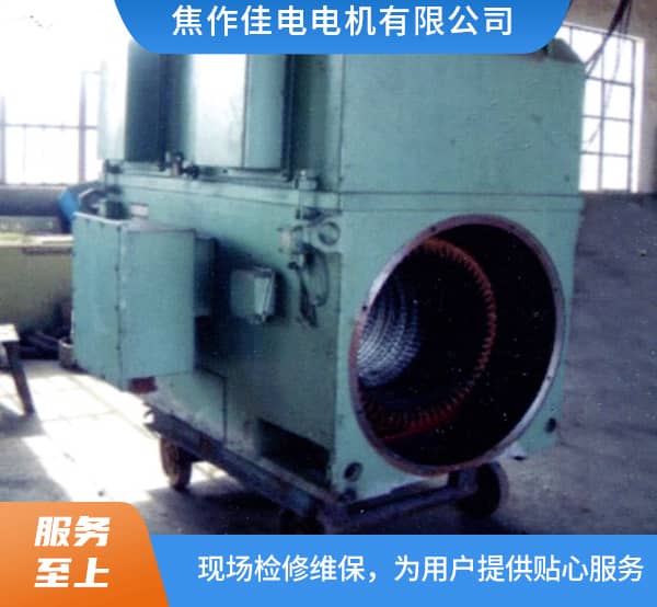 900KW電機(jī)拆卸現(xiàn)場(chǎng)